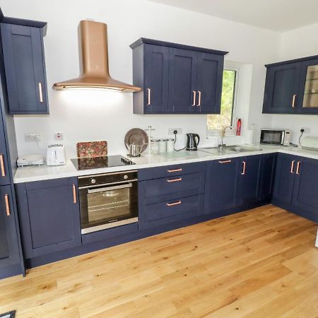 Villa Rainbows End Clifden Exterior foto