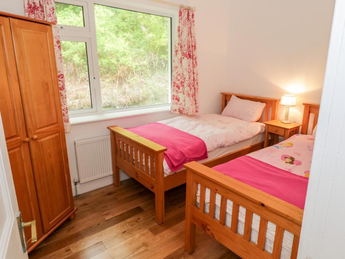Villa Rainbows End Clifden Exterior foto
